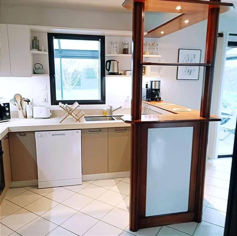 Ker Lys - Grande Maison Avec 4 Chambres Et Jardin Dinard Eksteriør bilde